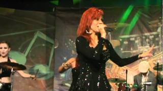 ESTRELLAS ANDINAS &quot;VUELVE&quot;