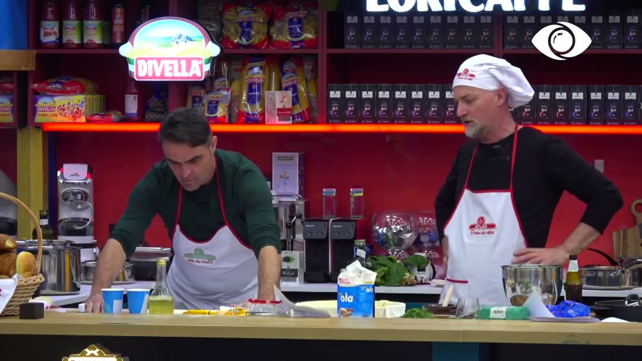 Vijon sfida e byrekut, djemtë shtrojnë petët