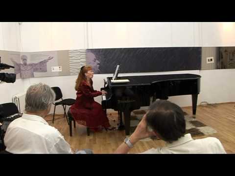 Albena KECHLIBAREVA sings Max Regers's song "Beim Schneewetter" - Телевизия СКАТ