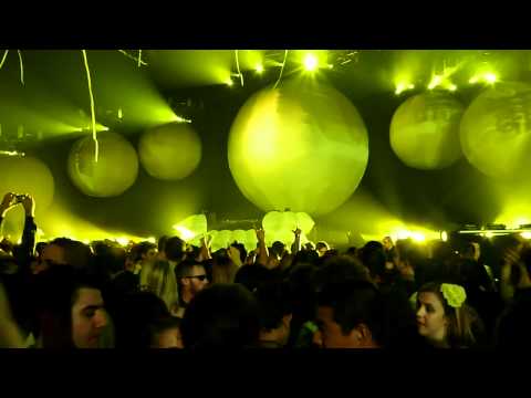 Tiësto - Now And Forever (Club Mix) @ The Joint in Hard Rock Hotel (3-5-11)
