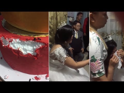 Estafados en el día de su boda con pastel de unicel Estafados en el día de su boda con pastel de unicel