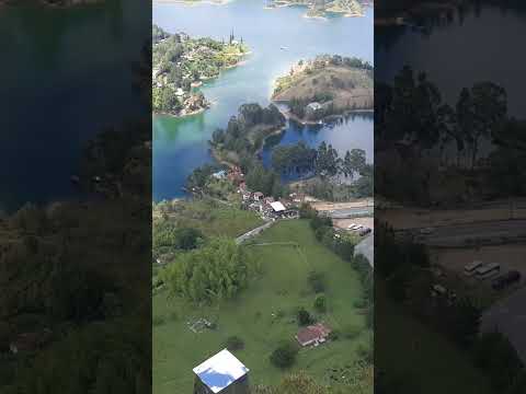 Guatapé, MADELLIN COLOMBIA🇨🇴🌎 #travel #beachdestination