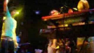 Islands - Where There&#39;s a Will There&#39;s a Whalebone