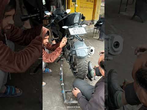 Michelin street pilot 2 150 // installation Michelin tyres in Yamaha r15v3 #michelin #michelintires