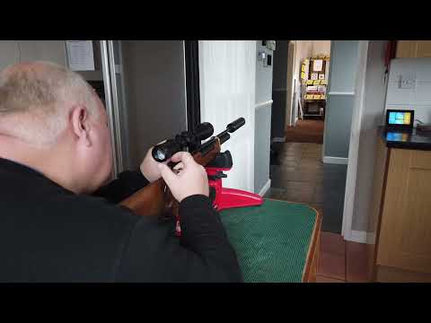 Air Arms S200 .177 Air Stripper vs Silencer vs Open Barrel