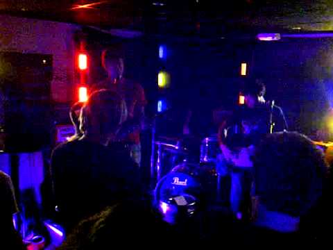 PUN N ' JERRYS - zeroin, live LR 2011