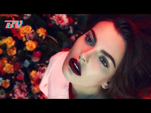 Paul Oakenfold feat  Tiff Lacey – Hypnotised ( Markus Schulz Remix )