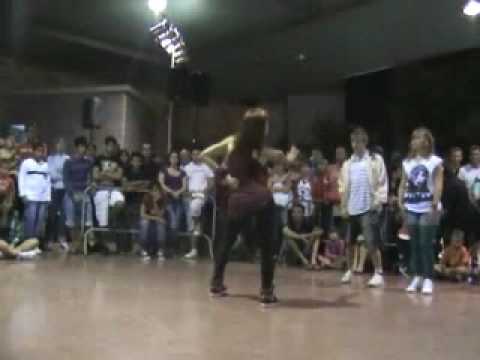 Freestyle (Cruce de Arinaga 2009) Erika & Sara Vs Atte & Simón [28-11-09]