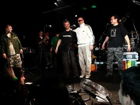 LB27-LB25-MEGHAJLÁS