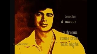 TOUCHE D&#39; AMOUR (TOUCH OF LOVE)(WITH LYRICS) = ENGELBERT HUMPERDINCK