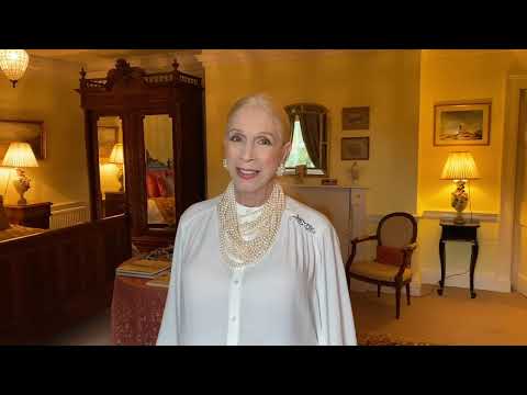 Lady C SPECIAL: a guided tour of Castle Goring