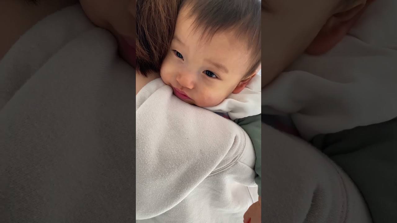 ママがお仕事から帰って来た時の反応が可愛すぎて離れられなくなりました。