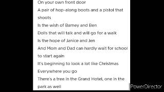 It's beginning to look a lot like Christmas - Calum Scott