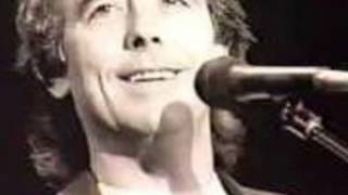 Fe de Vida Joan Manuel Serrat   ( Sombras de la China)