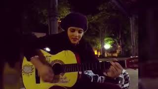 Couver Naiara Azevedo ( Perfume importado)