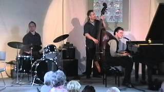 Ding Dong Baby Azijnfabriek 30 5 04