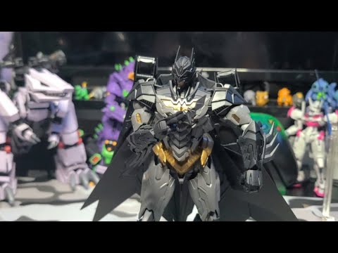 DC Comics Figure-rise Standard Amplified Batman Model Kit