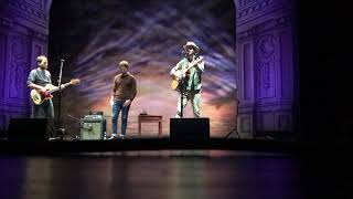 Ray Lamontagne - All the Wild Horses (LIVE, ACOUSTIC) 11/3/17 Toledo, OH