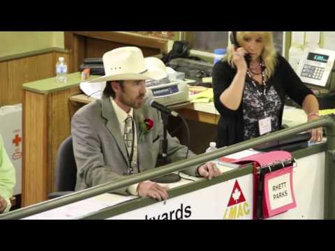 다음을 듣고 경매에 낙찰된 금액을 고르시오