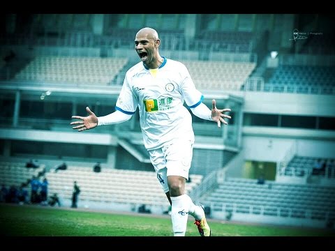 Julio Tavares - Zagueiro/Defender