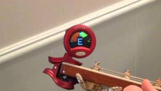 Video thumbnail for Snark SN2 Tuner -  Detailed Tutorial on Tuning for Beginners by RogerTeachesMusic