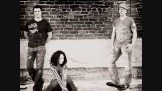 The Greencards- Shinin&#39; in the Dark