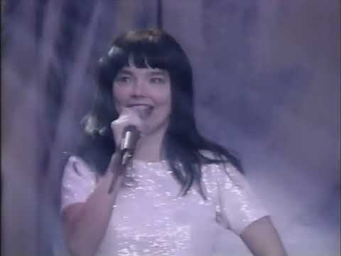 Bjork It's Oh So Quiet Live on BBC children in need 24 November 1995