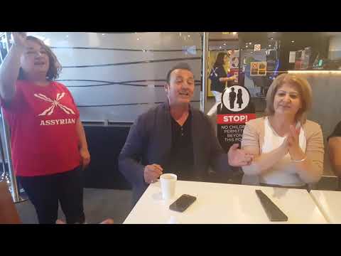 Romeo Khoshaba in Sydney Australia singing 'Momeh' and 'Khala O Khorza'