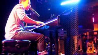 John Legend &amp; The Roots &quot;I Love Every Little Thing About You&quot; Stevie Wonder Cover