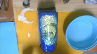 Tutorial Epoxy Method: Strawbler Tumbler, Fine & Chunky Glitter, Waterslide over Holographic vinyl