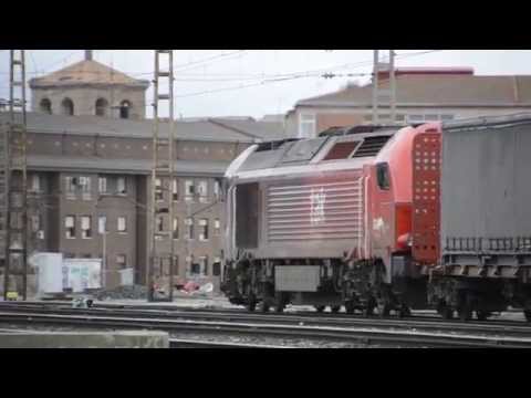 6005 "TAKARGO"+Papelero, Saliendo de Medina del Campo a Portugal.