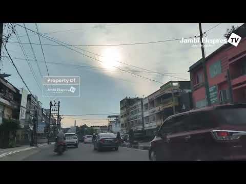 TOKO-TOKO DI KAWASAN PASAR JAMBI BANYAK TUTUP