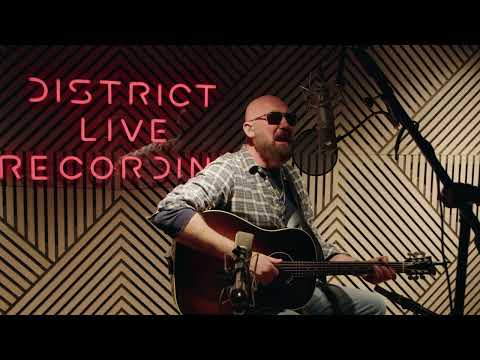 Corey Smith - Learning To Drive (District Live Sessions)