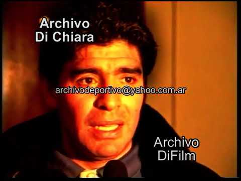 INÉDITO Diego Maradona 🔴en Uruguay jugando al padel #1993