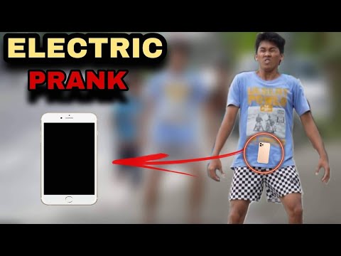 ELECTRIC PHONE "PUBLIC PRANK" | Social experiment