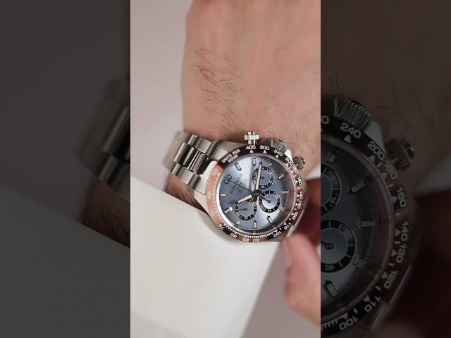 50 ساعة دهنج كرونوغراف سماوي × بني × فضي