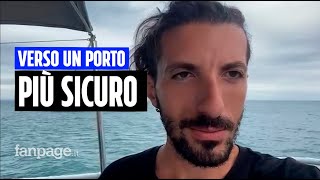 Attivisti sulle navi della Flotilla attaccate in Tunisia: “Ci spostiamo verso un porto più sicuro"