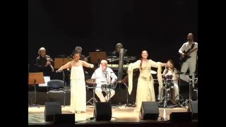 Kardeş Türküler ft. Candan Erçetin, İş Sanat Konseri