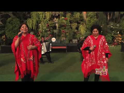 DÚO JULIA Y SILA ILLANES . TEMA:  PAJARILLO