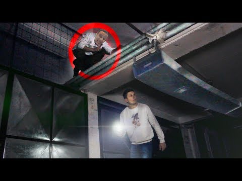 IGRAMO SKRIVAČA U OGROMNOM PODRUMU