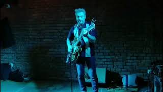 Video The Mordors one man gang - Doly Morie