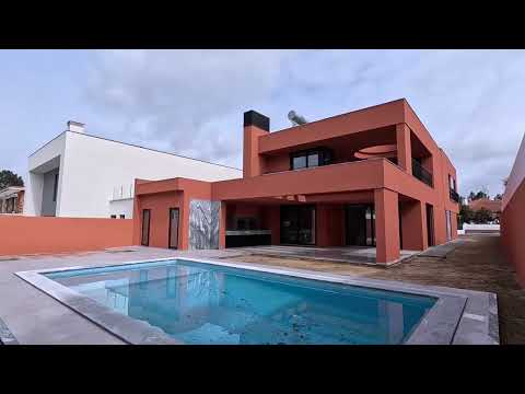 Brand new contemporary 5-bedroom villa with pool and garden