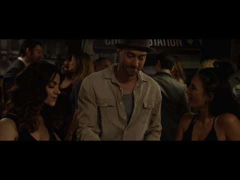 Дорога хаоса - Официальный русский трейлер (2021)