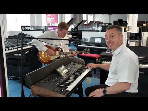 Korg PA5X Keyboard Demonstration Of The Guitar Input With Amp Modelling With Effects