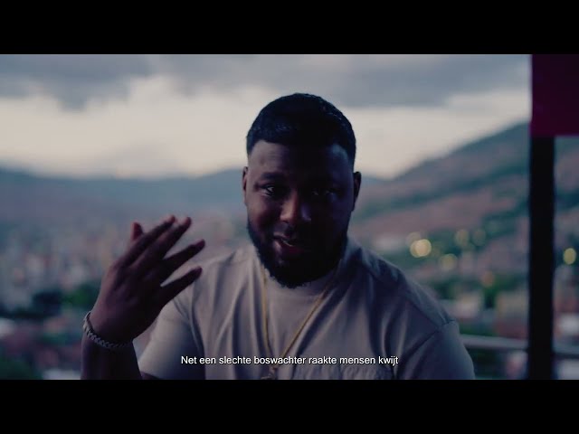 Video zu 'Pijn' ansehen