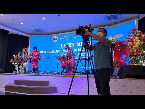 Hòa tấu - Biểu diễn: GV khoa Nghệ thuật UKH