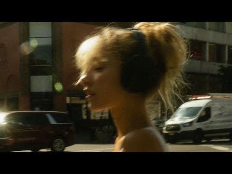 peak facial harmony.