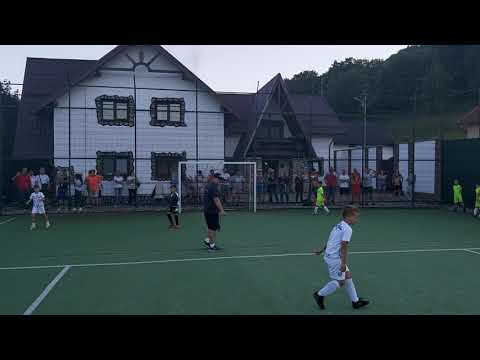 Pumas Iasi  - Juniorul Suceava 2012 (galben), serie de penaltyuri la Mălini