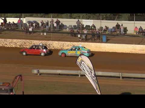 Junior Sedans Tassie Title 2020/21 Heat 4 | Carrick Speedway 5/3/21