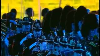 Download lagu Edinburgh Military Tattoo 2003 : Conquest of Paradise mp3